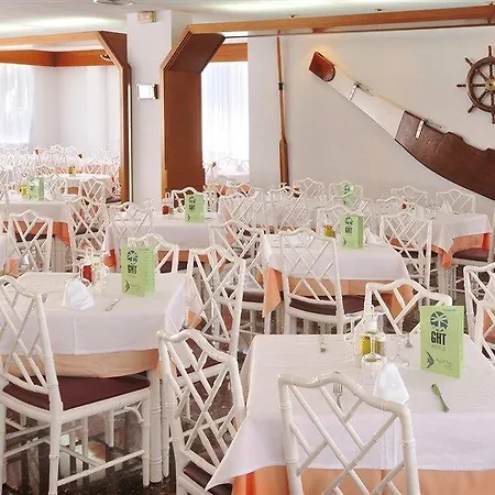 Ght水族馆及spa酒店 酒店 滨海略雷特