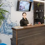 Ght Aquarium & מלון 4*