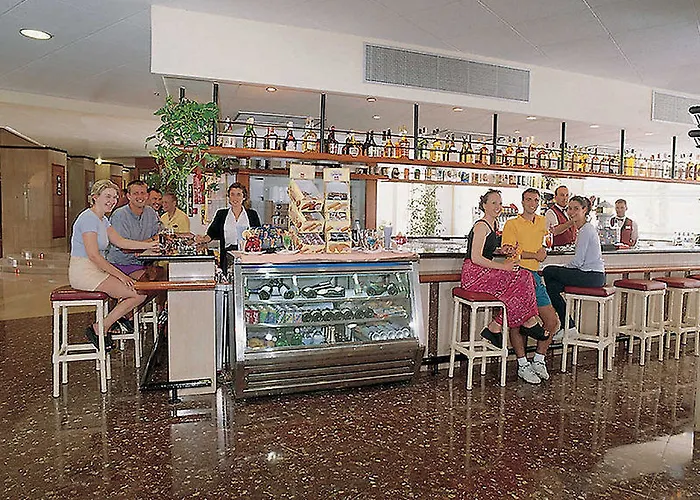 Ght Aquarium & Szálloda 4*
